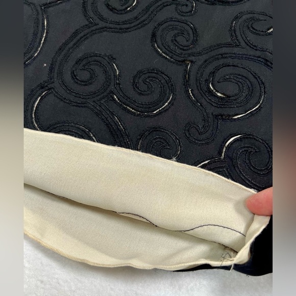 CATHERINE MALANDRINO Women’s Shift Mini Dress Black‎ Pearl Floral Appliqué XS - Picture 5 of 12